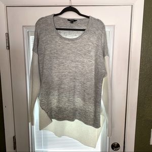 Simply Vera Gray & White Sweater